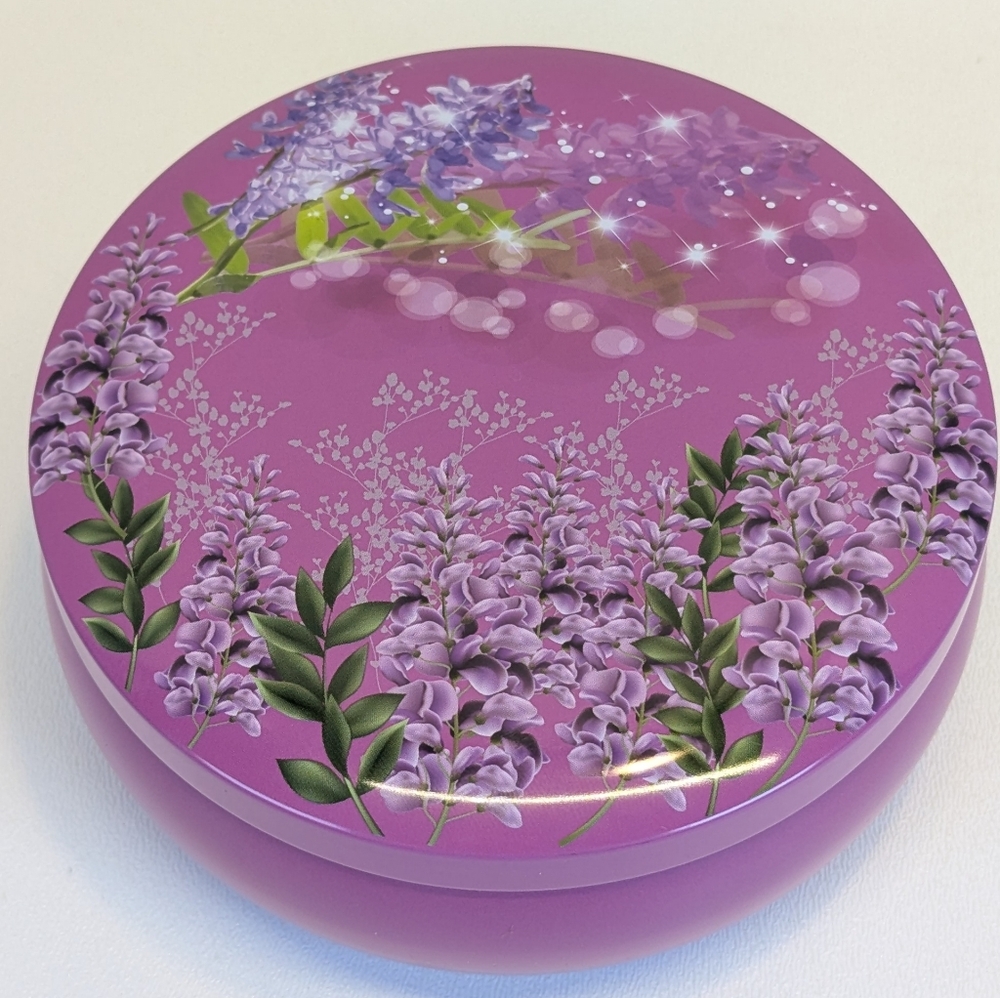 Citronella Soy Wax Candle Purple Floral Design Tin 12oz - Picture 3 of 3